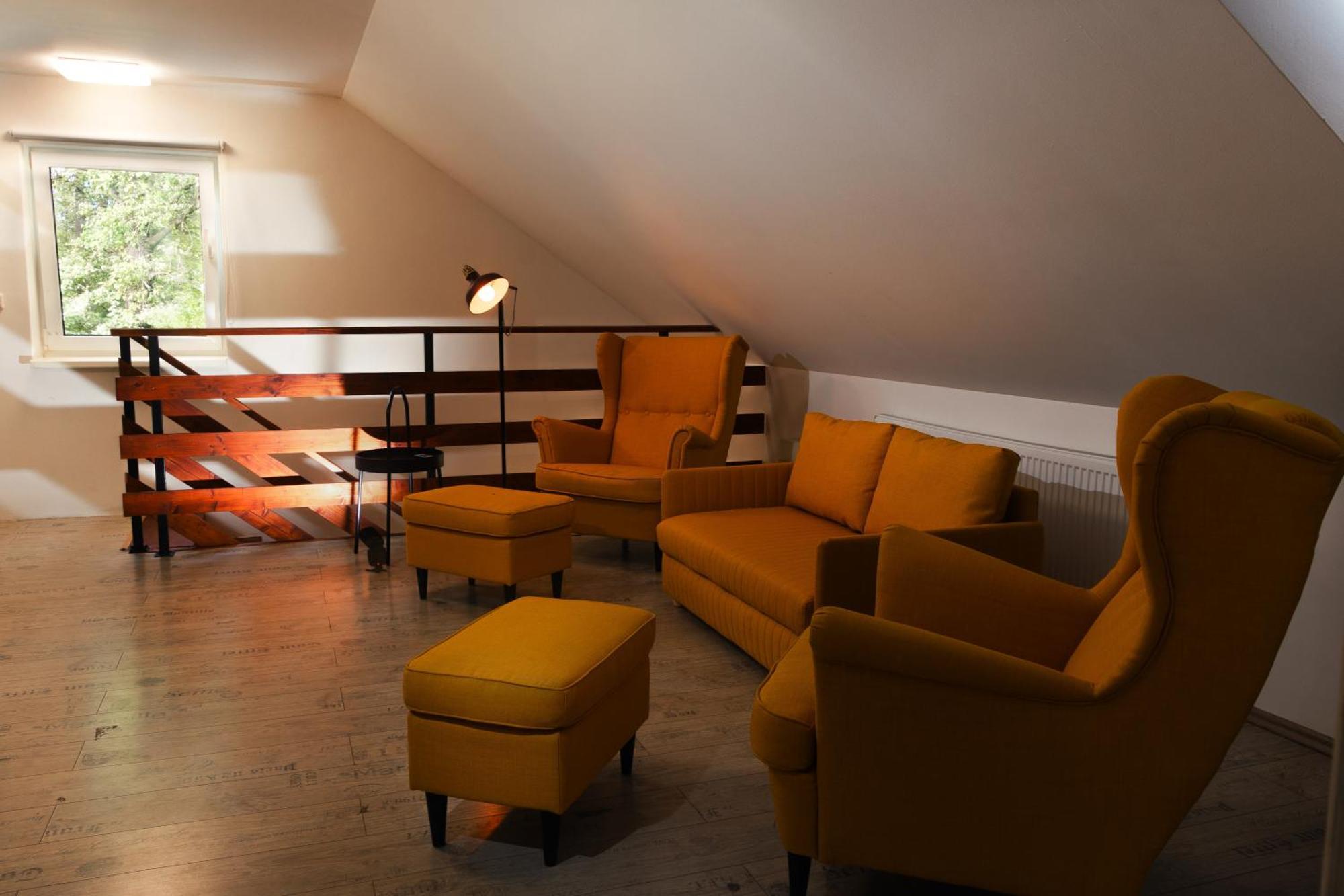 Wellness Home, Forest Getaway Prague